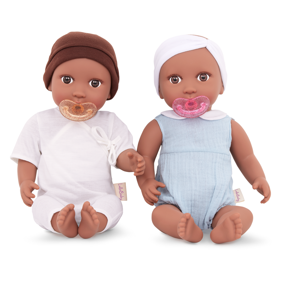 Twin Baby Dolls Set - Boy & Girl Baby Dolls - Brown Eyes & Dark Skin - Twin Dolls with Outfits, Hats & Dummies - Toys & Gifts for Toddlers - LullaBaby UK