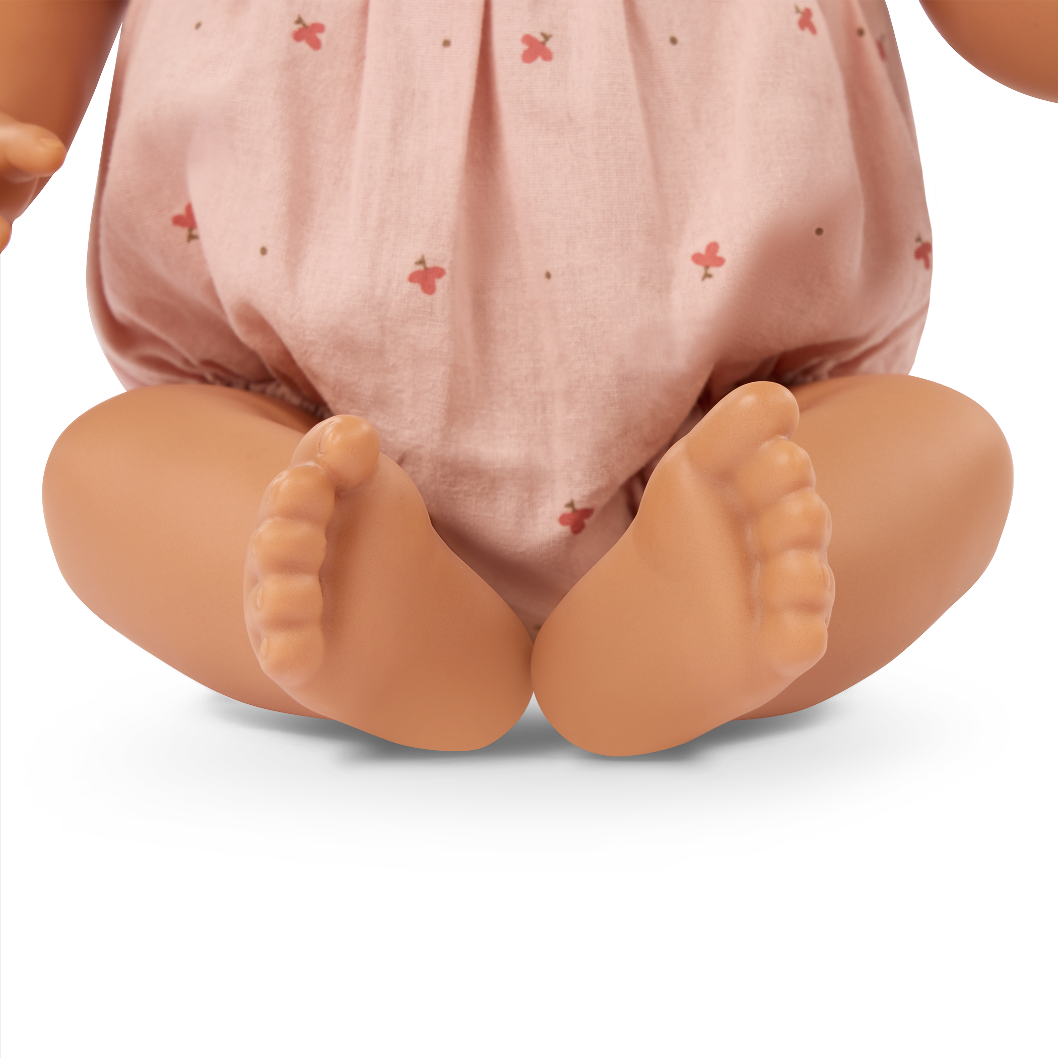 Brunette Doll with Bottle - Baby Doll with Brown Hair & Eyes - Bottle Accessory with Disappearing Milk - Toys for Kids Ages 2 Years + - LullaBaby UK